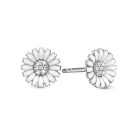 Marguerite CZ 8mm Ørestikker - Sterling Sølv m. 14 Hvide Cubic Zirkonia