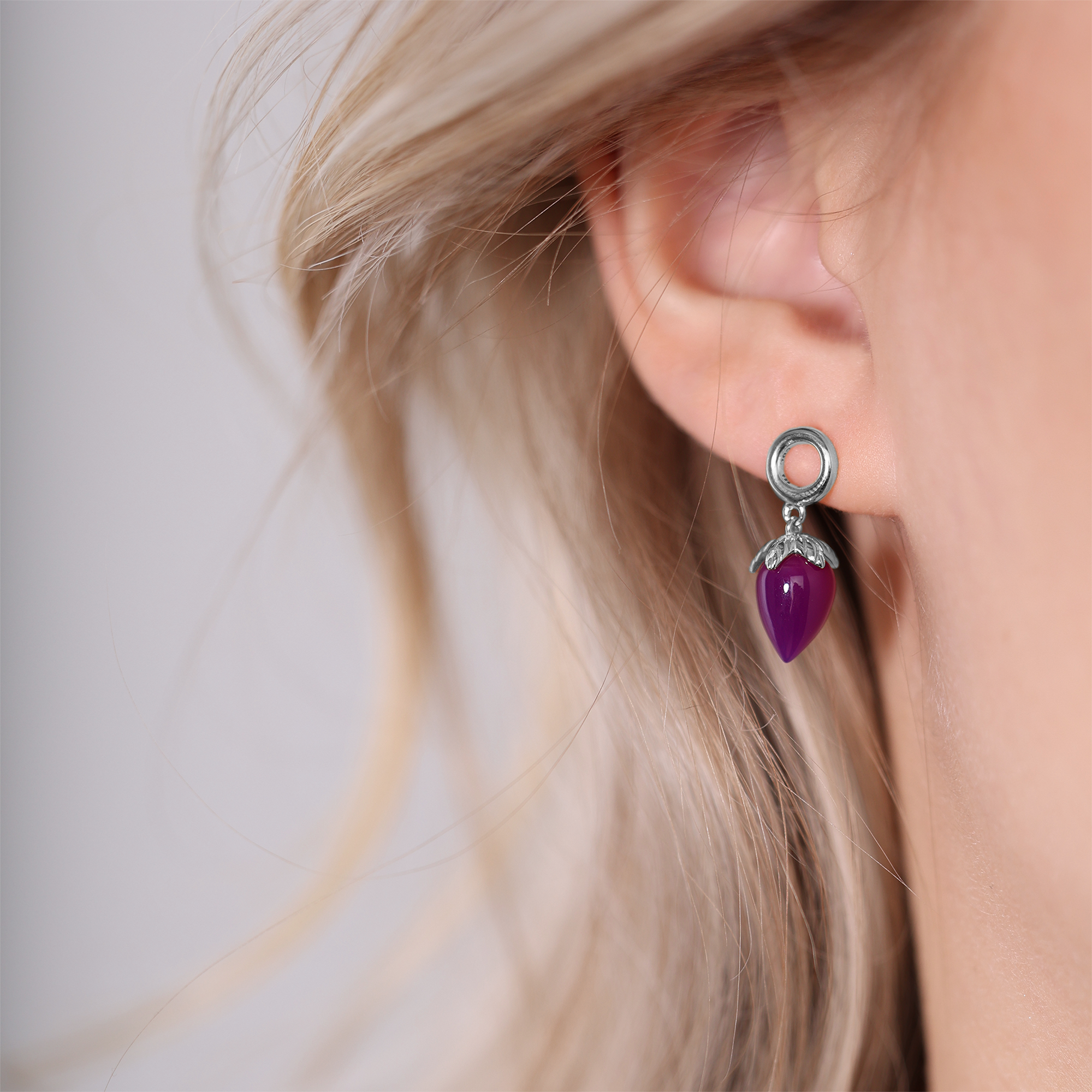Purple Chalcedony Ørestikker - CHRISTINA