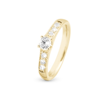 Princess Ring - Blankpoleret Forgyldt Sterling Sølv m. 7 Hvide Cubic Zirkonia