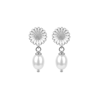 Marguerite Pearl ørehænger sølv
