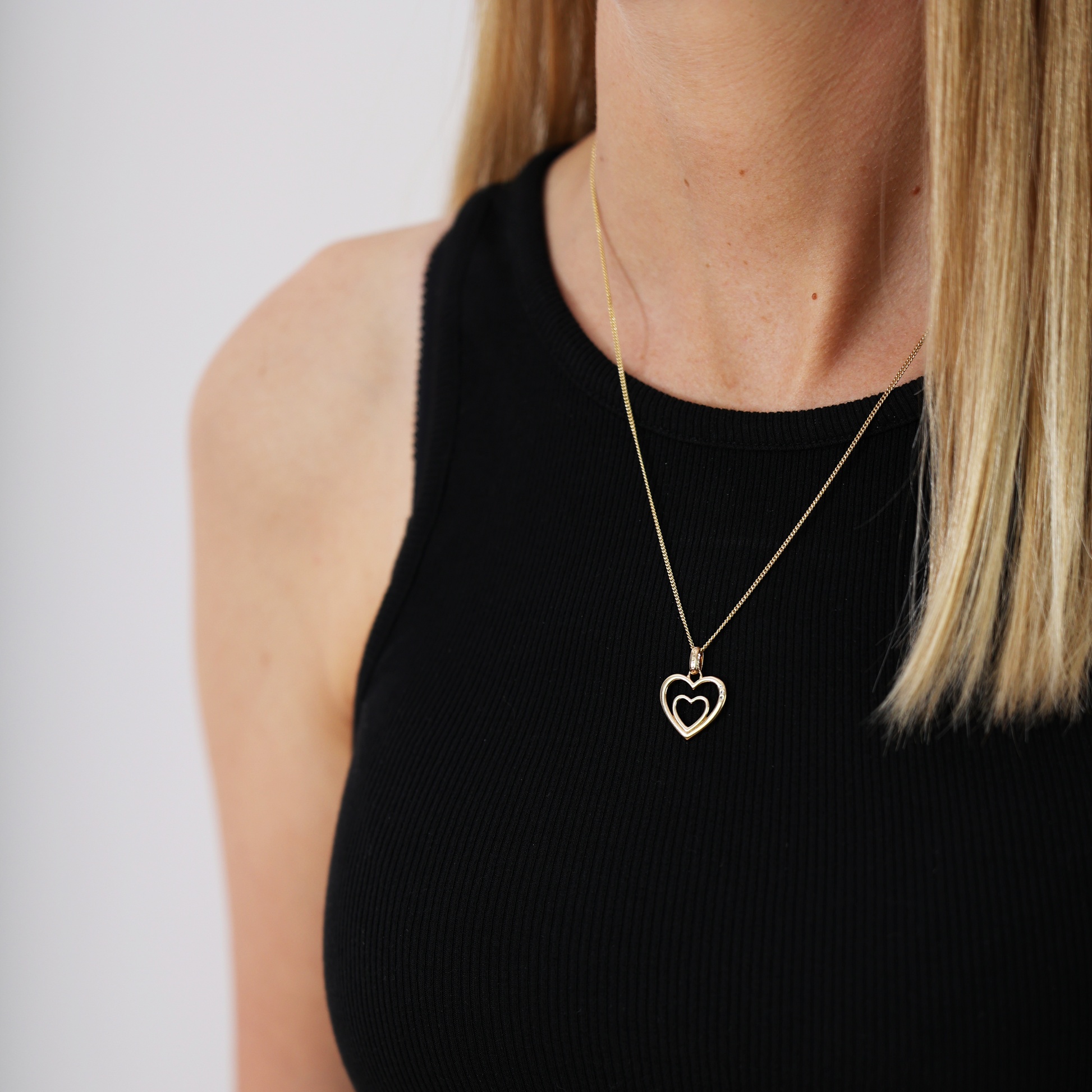 Two Open Hearts vedhæng - CHRISTINA